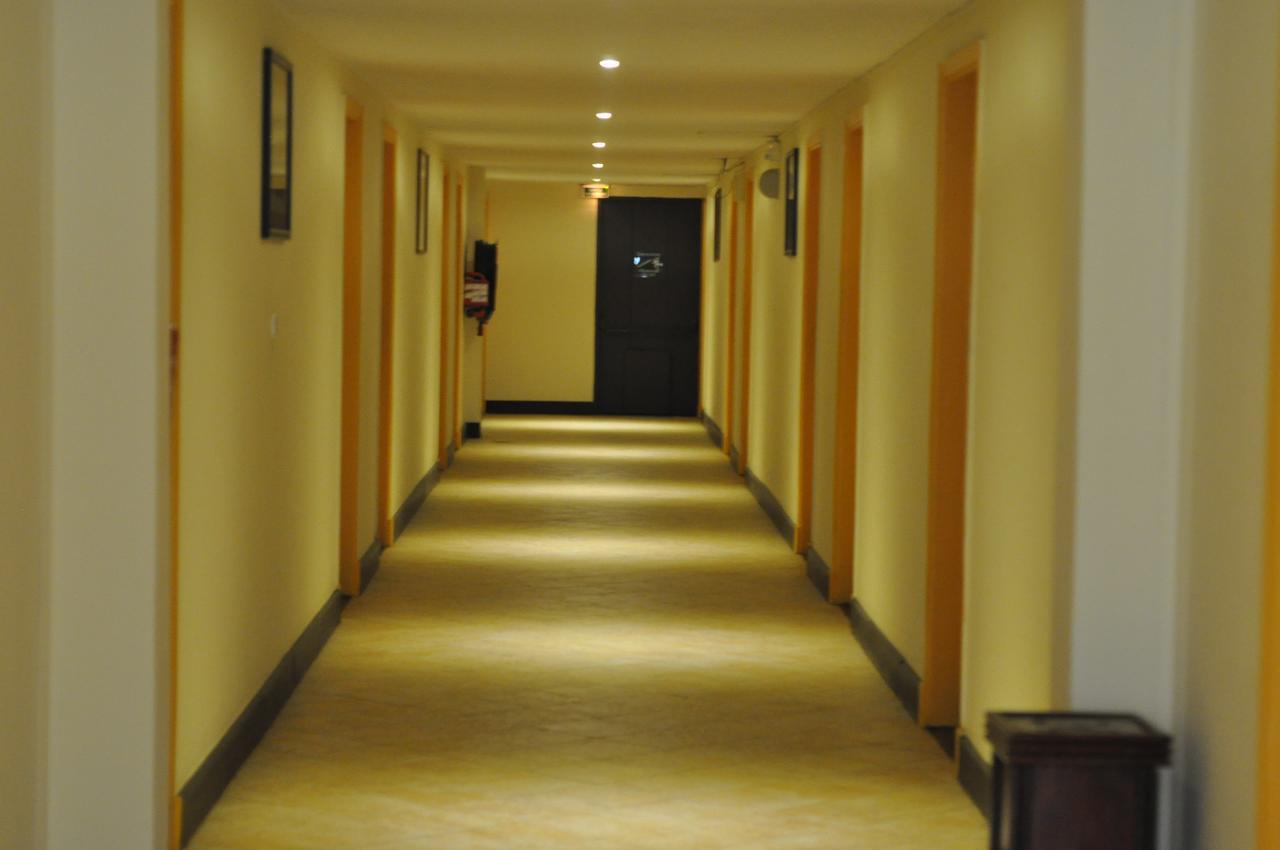 Le Grand Hotel Diego Antsiranana Exterior foto
