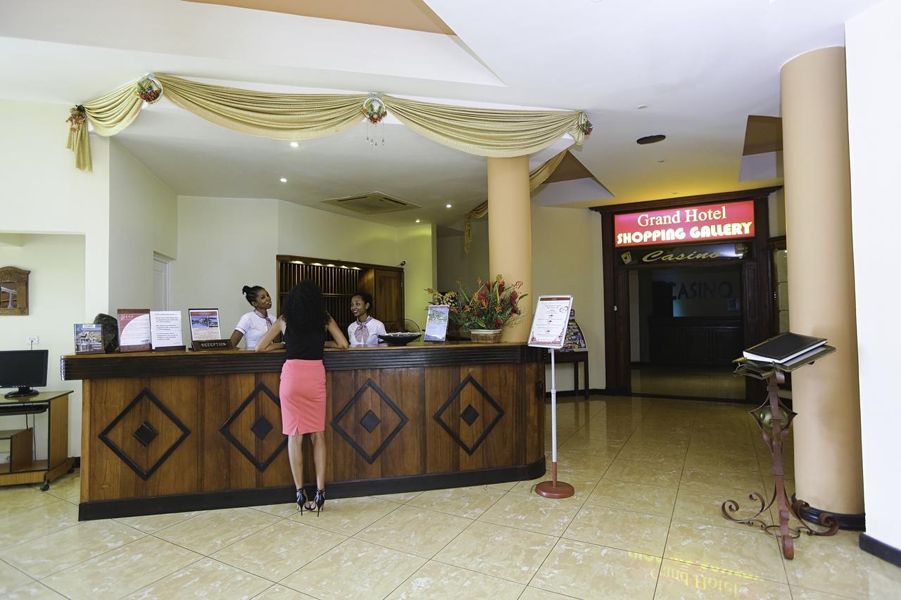 Le Grand Hotel Diego Antsiranana Exterior foto