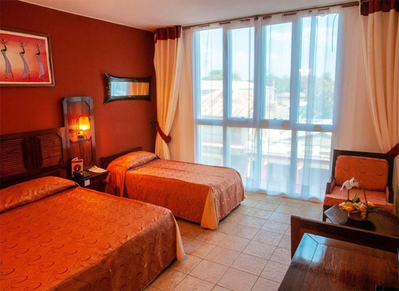 Le Grand Hotel Diego Antsiranana Exterior foto